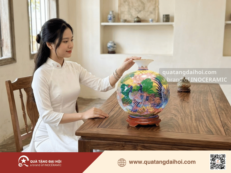 Bình hút lộc Hồng hạc vẽ vàng gốm sứ Bát Tràng cao cấp - Quà Tặng Đại Hội Bình hút lộc Hồng hạc vẽ vàng gốm sứ Bát Tràng cao cấp