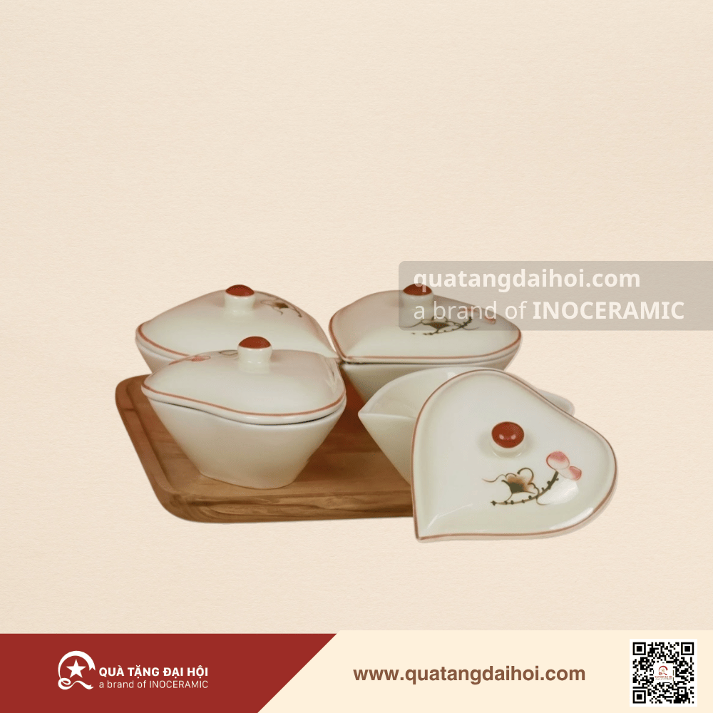 Bộ mứt tim vẽ sen hồng Bát Tràng - Quà Tặng Đại Hội Bộ mứt tim vẽ sen hồng Bát Tràng