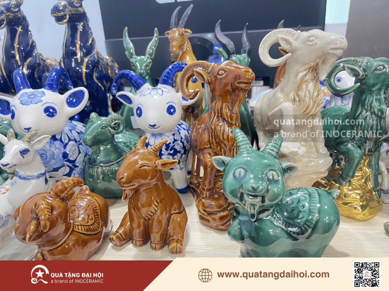 men vàng, đỏ, xanh hay men lam trắng - Quà Tặng Đại Hội men vàng, đỏ, xanh hay men lam trắng